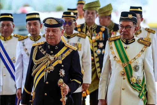 Agong King Sultan Ibrahim and PM Anwar Ibrahim