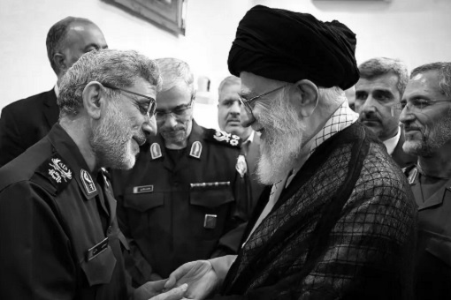 Esmail Qaani and Ali Khamenei