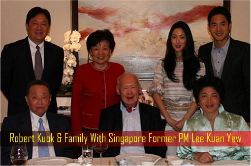 Robert Kuok and Family With Singapore Former PM Lee Kuan Yew ...